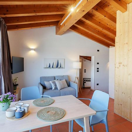 Charming Sirmione Bed & Breakfast エクステリア 写真